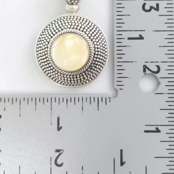 Stuart Bali Sterling 925 Mother of Pearl Pendant - Picture 3 of 5